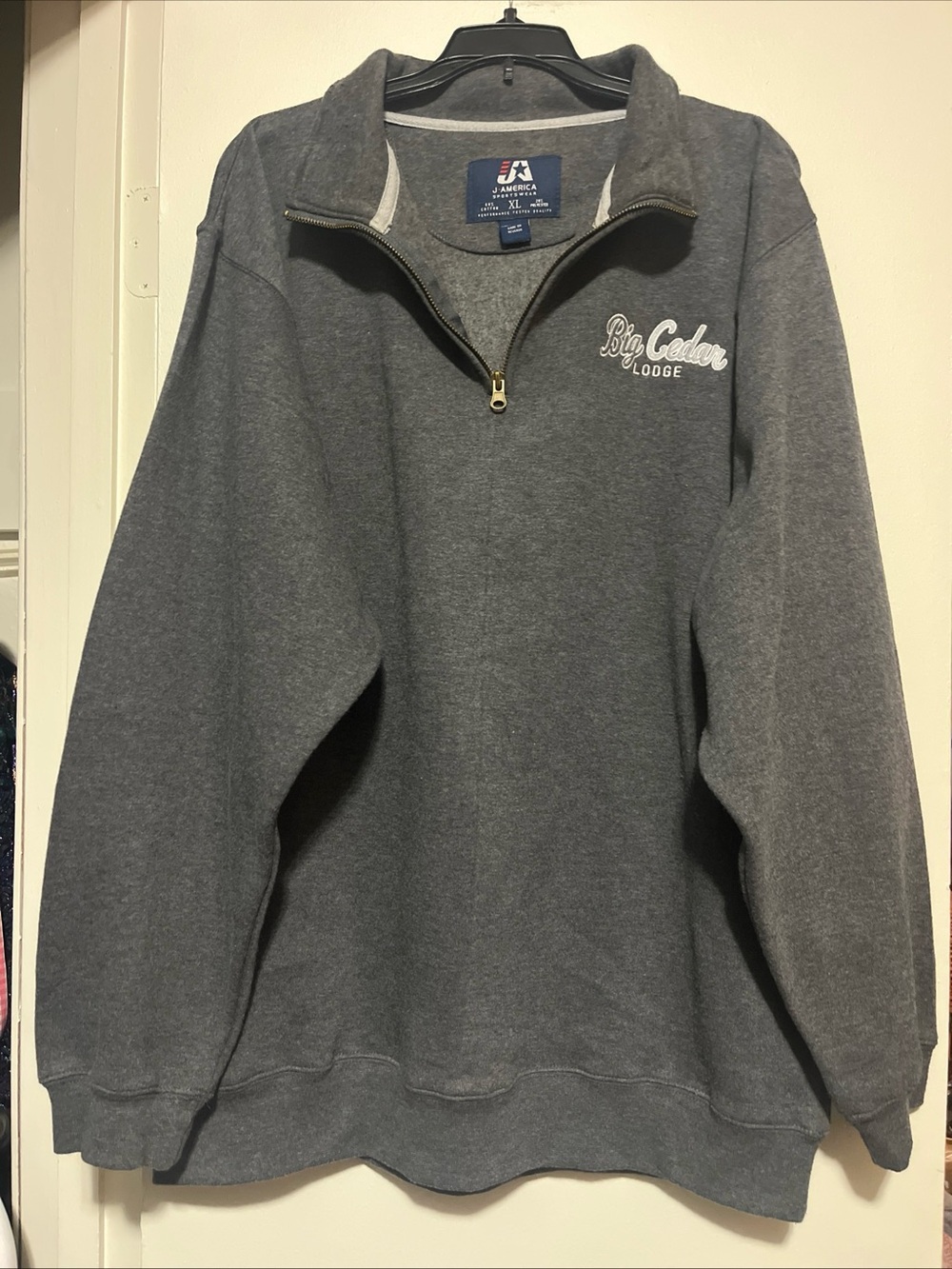 J. America Men's Charcoal Gray Half-Zip Sweatshirt Big Cedar Lodge